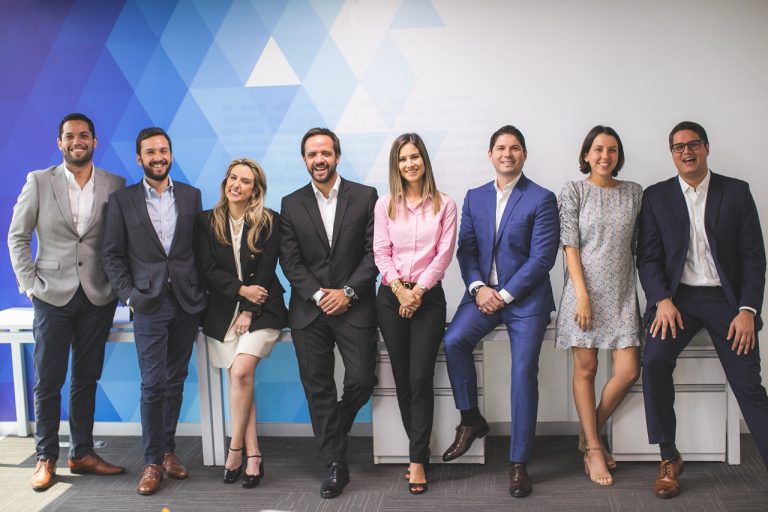 ¿CÓMO HACER QUE LOS TRABAJADORES A DISTANCIA QUIERAN VENIR A LA OFICINA?